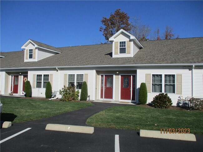 Building Photo - 12 Gray Coach Ln