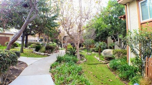 Primary Photo - 3707 Country Club Dr