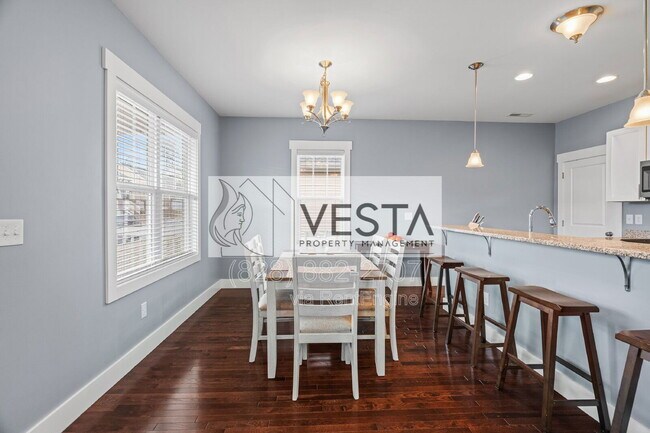 Foto del edificio - 16 Hyde Park Pl