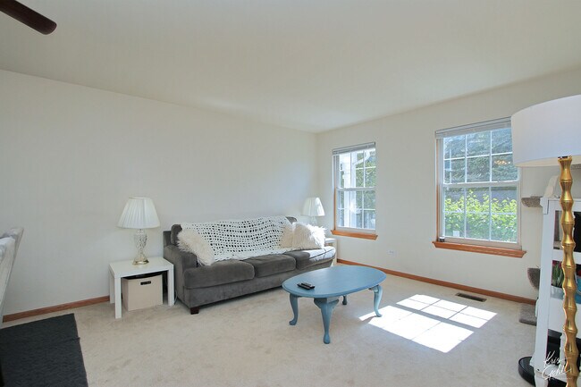 Building Photo - 2797 N Augusta Dr