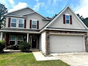 Building Photo - 118 Pine Bluff Blvd W