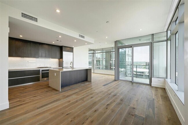 Foto del edificio - 501 West Ave