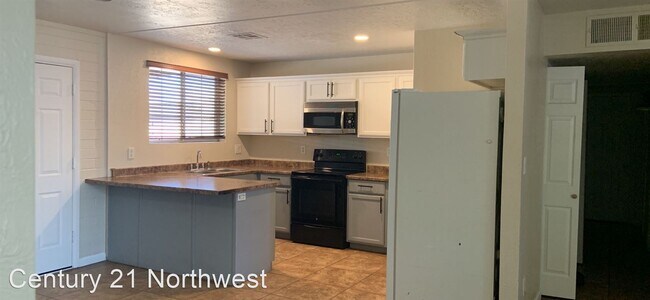 Foto del edificio - 3 br, 2 bath House - 3614 N 48th Dr