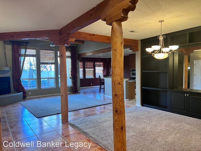 Building Photo - 5 br, 3 bath House - 5135 Pebble Rd NW