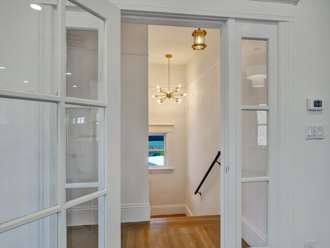 Foto del edificio - 1075 43rd St