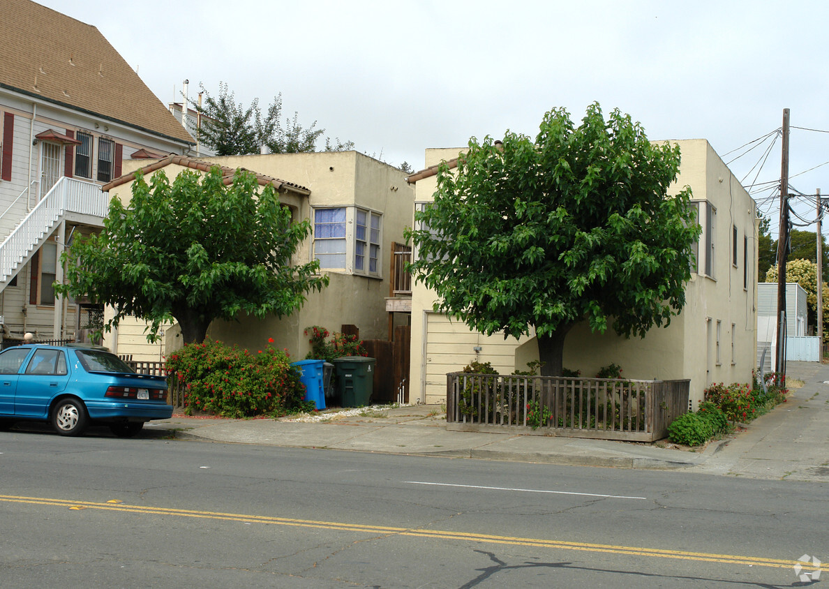 Building Photo - 1307 Sacramento St