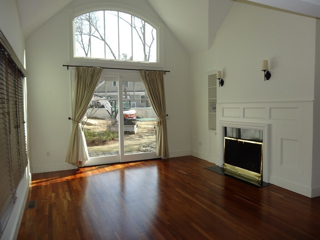 147 Johnson Woods Dr, Reading, MA 01867 Townhome Rentals in Reading