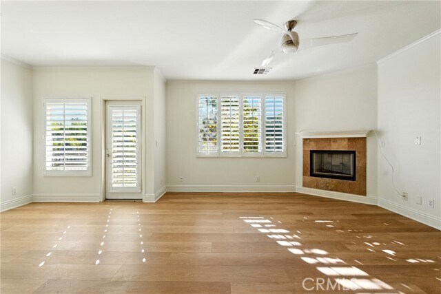 Foto del edificio - 22681 Oak Grove