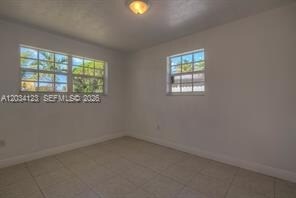 Building Photo - 160 NW 199th St