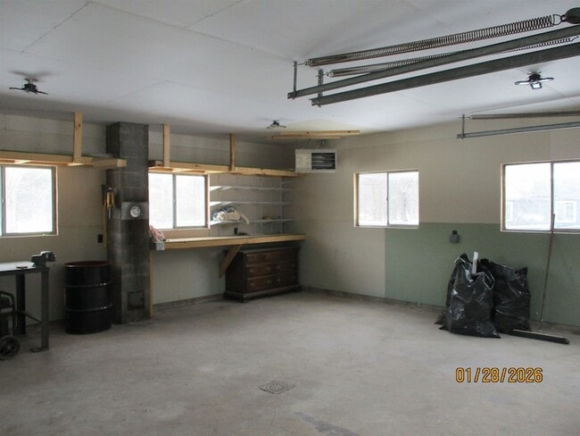 Building Photo - 12510 Sheridan Rd