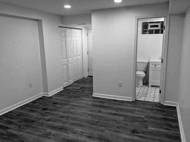 Bedroom w/ Bathroom in view - 3 Noyes Ct