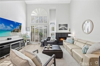 Building Photo - 5101 Tortuga Dr