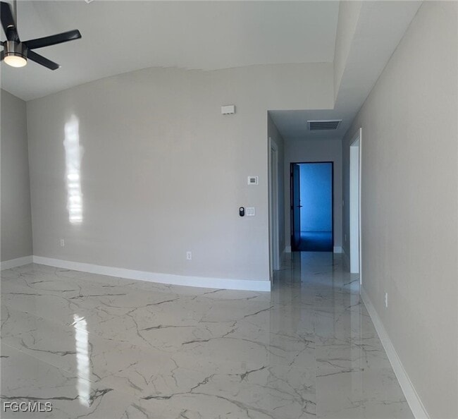 Foto del edificio - 1578 Gretchen Ave S