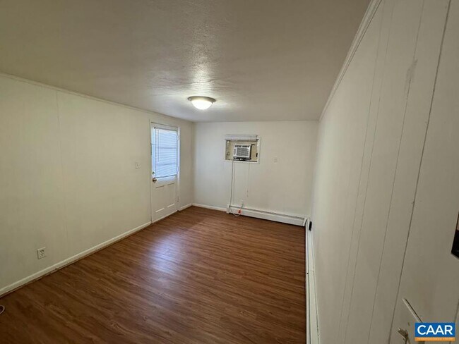 Building Photo - 1101 Grove St