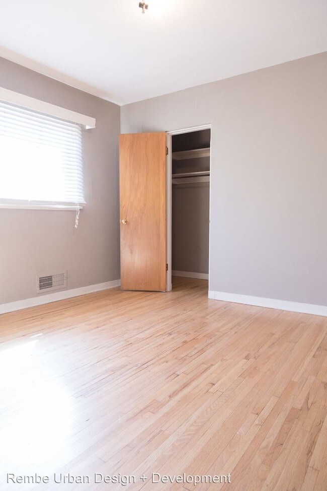 Foto del edificio - 1018 Silver Ave SW