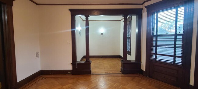 Foto del edificio - 49 Hudson Pl