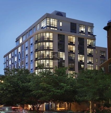 Building Photo - 55 Thompson St