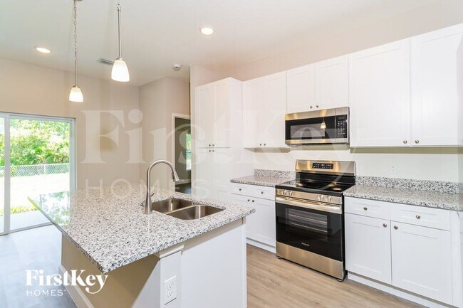 Building Photo - 356 Garbelmann St