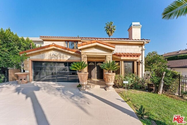 Foto del edificio - 15123 Greenleaf St