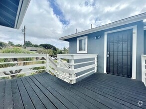 Building Photo - 2561 Gregory Dr