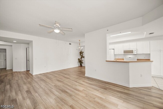 Foto del edificio - 11640 Marino Ct