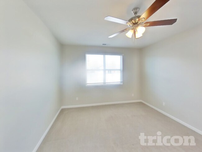 Foto del edificio - 6941 Sunny Parks Dr