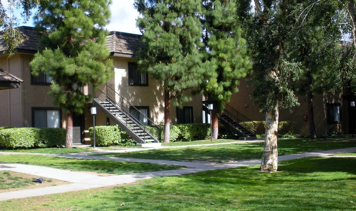Riverwalk Landing Apartment Homes 4301 La Sierra Ave Riverside, CA