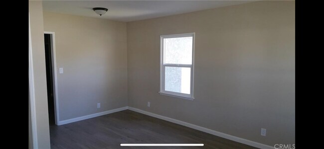 Living room - 1336 W Brazil St