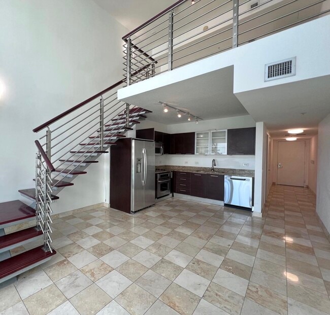 Building Photo - 41 SE 5th St