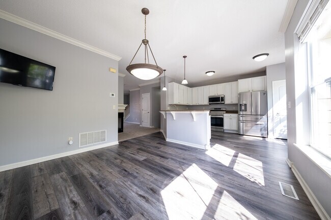 Foto del edificio - 10254 Bleeker St