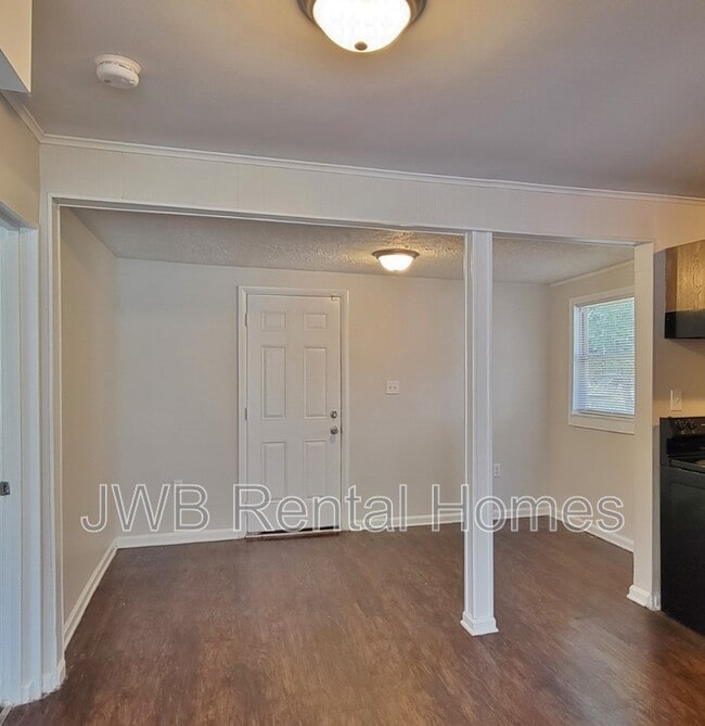 Foto del edificio - 9267 Waynesboro Ave