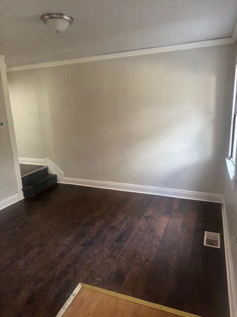 Foto del edificio - 855 Vankirk St