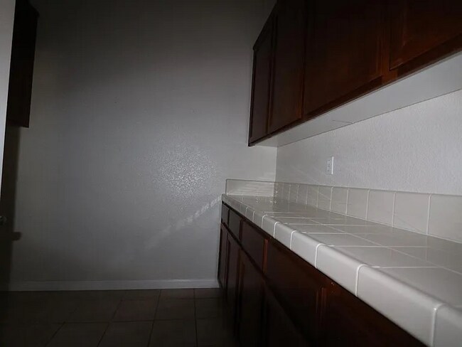 Foto del edificio - 1709 Thomas Ct