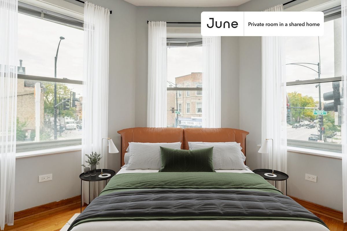 Private bedroom in 3 bed/1 bath Home - Private bedroom in 3 bed/1 bath Home