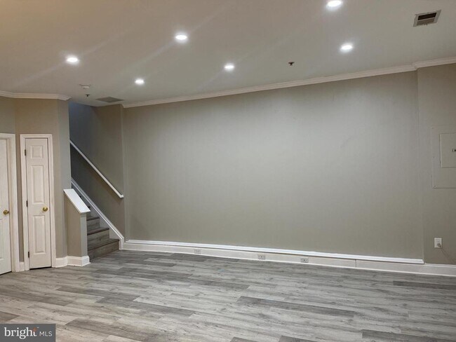 Foto del edificio - 831 Herring Creek Ct