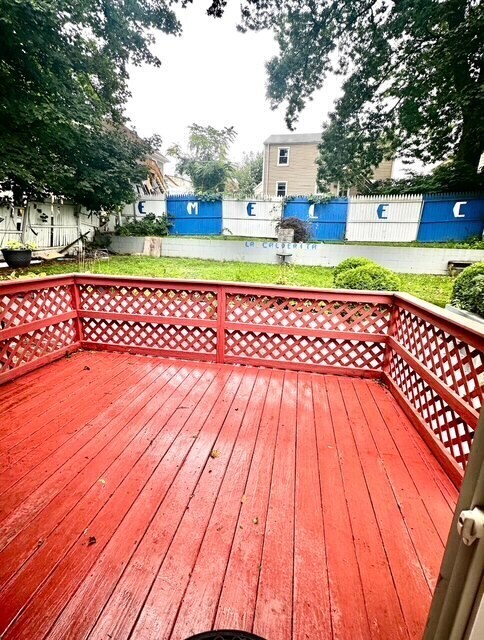 Foto del edificio - 2 Oak St