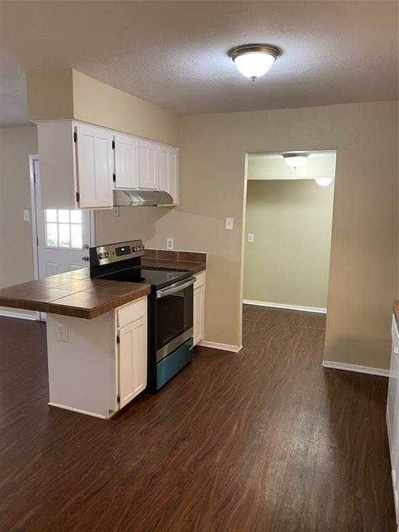 Building Photo - 105 Cimarron Ln