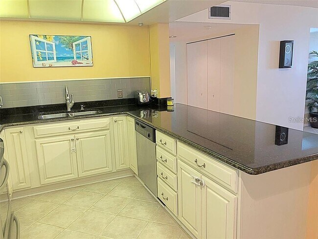 Foto del edificio - 1460 Gulf Blvd