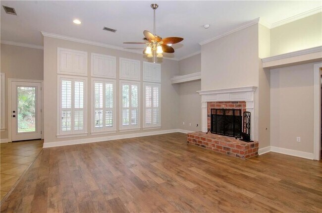 Building Photo - 2088 Timbercreek Ln