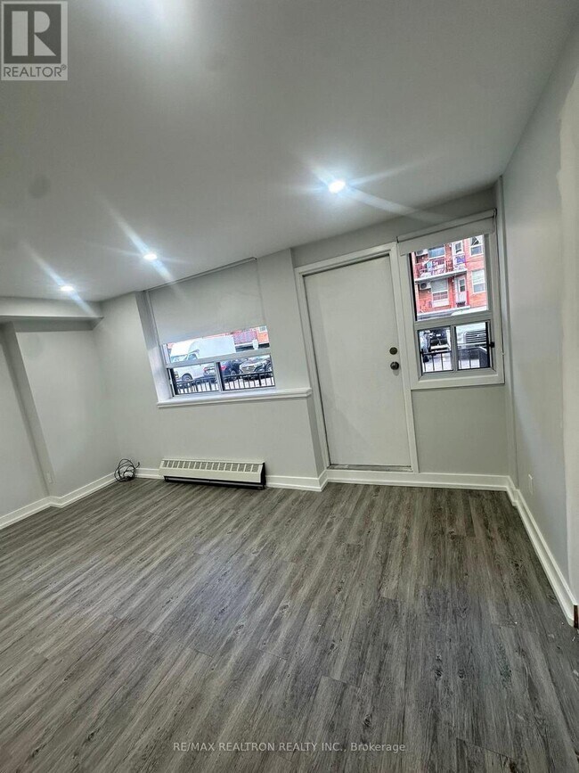 Photo du bâtiment - 15 Walmer Rd