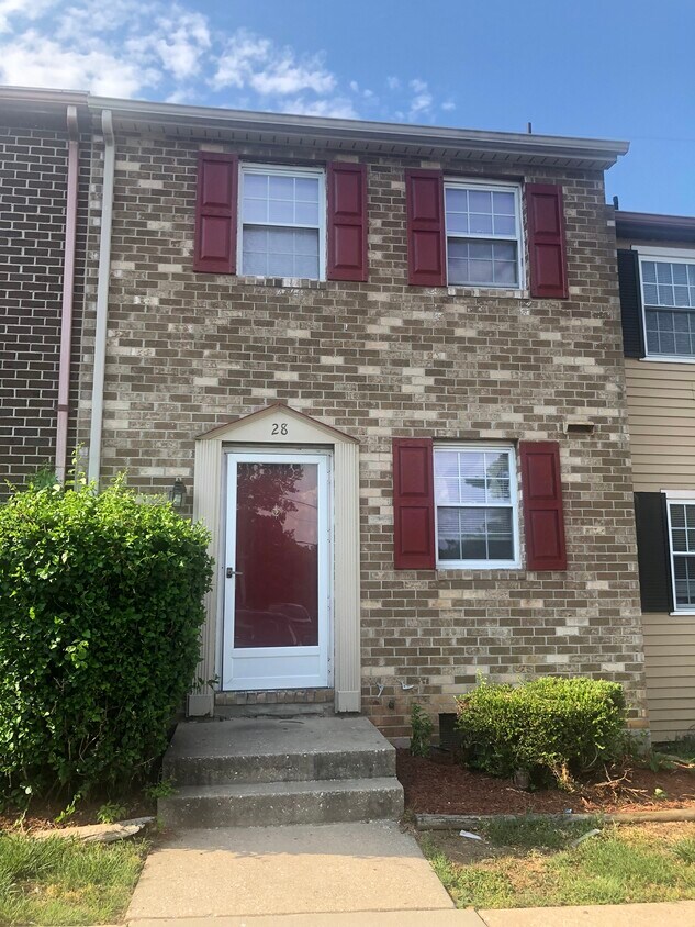 Foto principal - 28 Garrison Ridge Ct