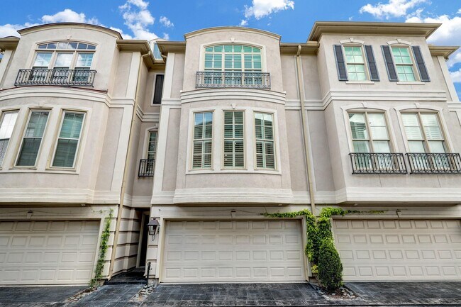 Building Photo - 3254 Edloe St