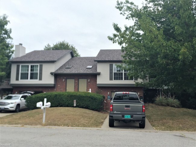 Foto del edificio - 3 br, 2 bath Duplex - 319 Hannah Dr