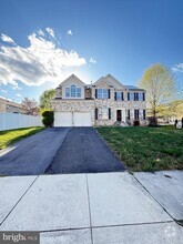 Building Photo - 1403 Northern Lights Dr