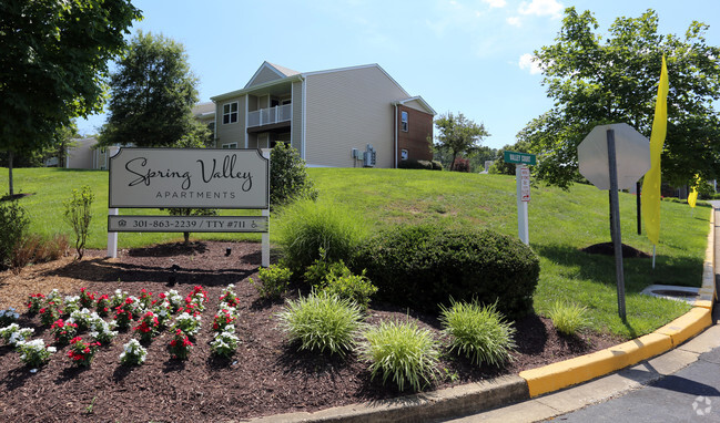 Foto del edificio - Spring Valley Apartments