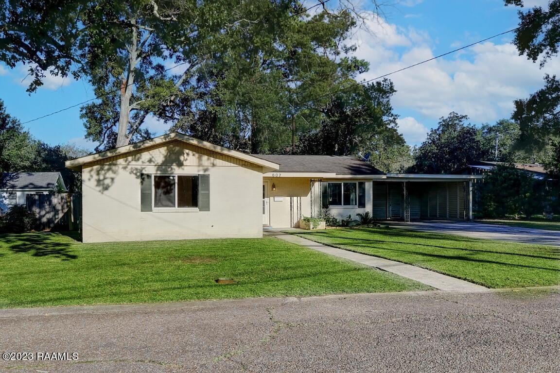 607 Magnolia Ave, New Iberia, LA 70563 House Rental in New Iberia, LA