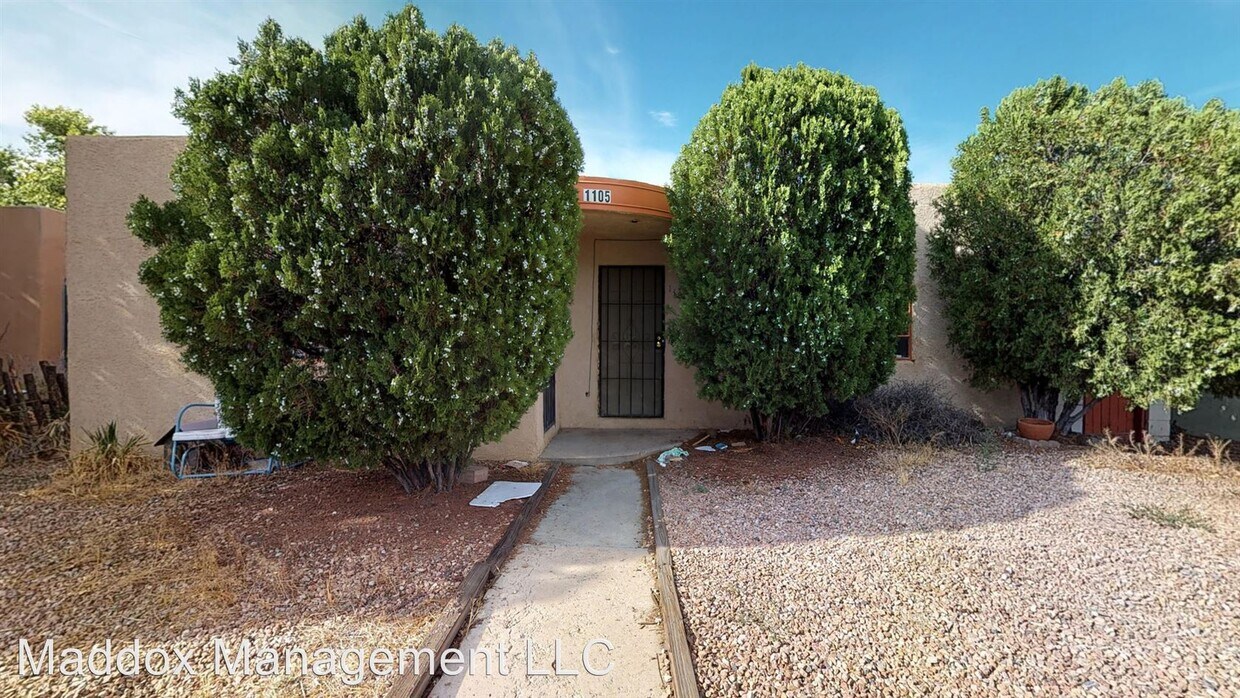 Foto principal - 1105-1107 Lead Ave SW