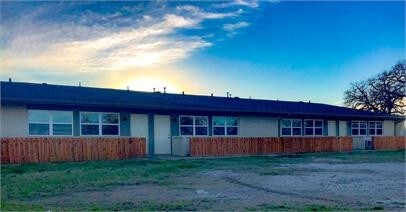 Foto principal - 1620 W Swan St