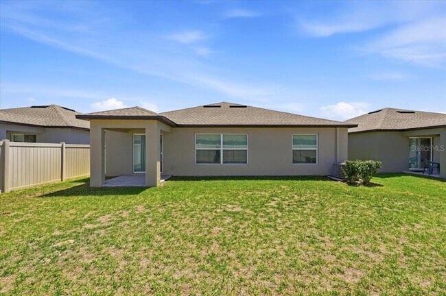 Building Photo - 35029 Brackett Bnd