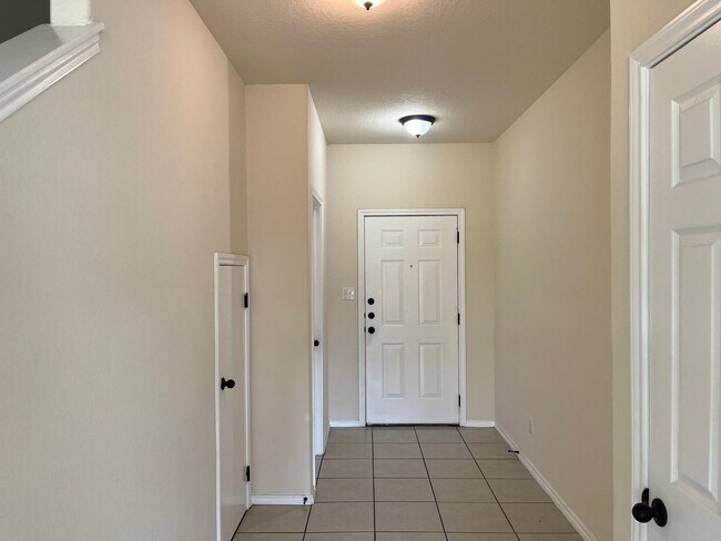 Building Photo - 8711 Azul Sky Ct